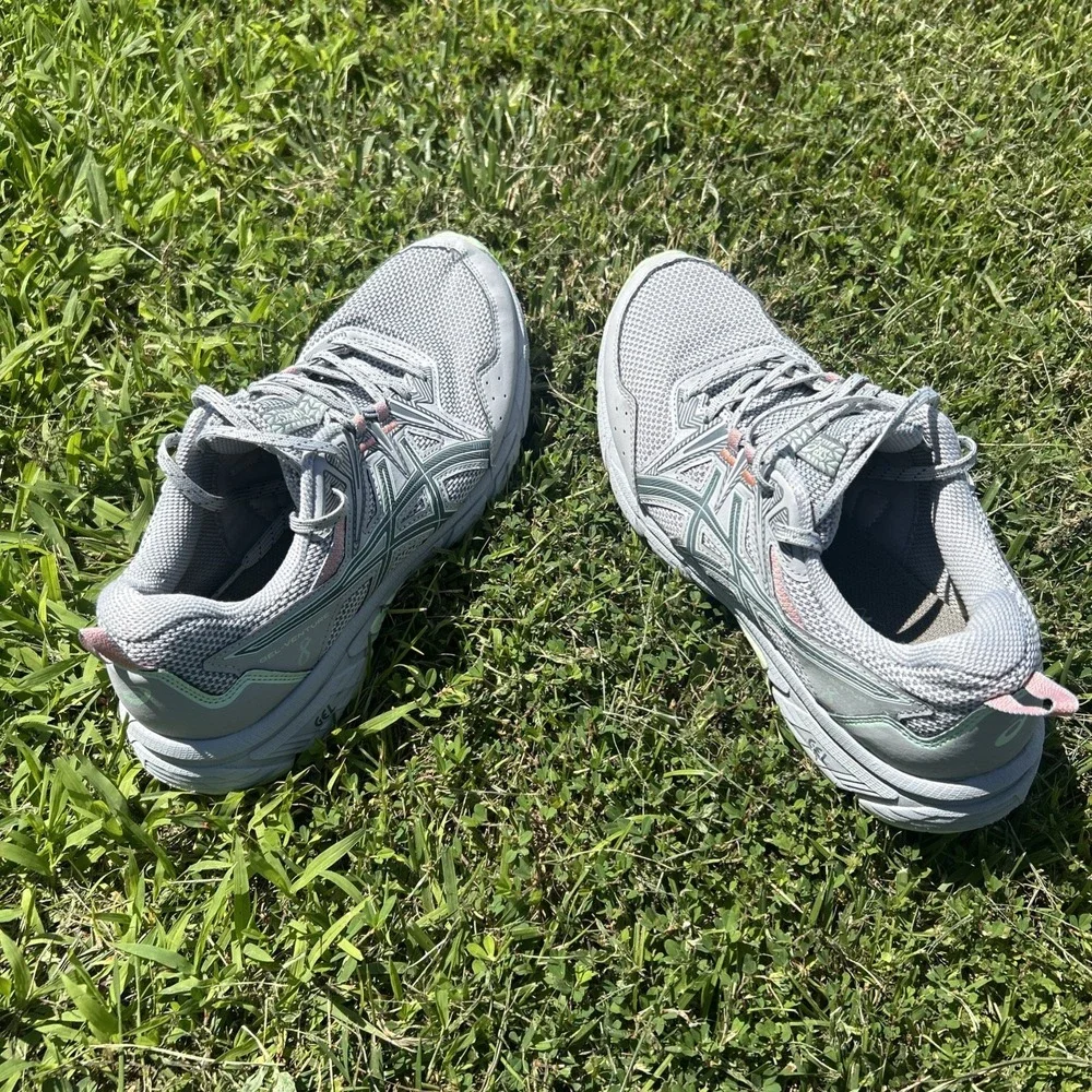 Asics size 10
